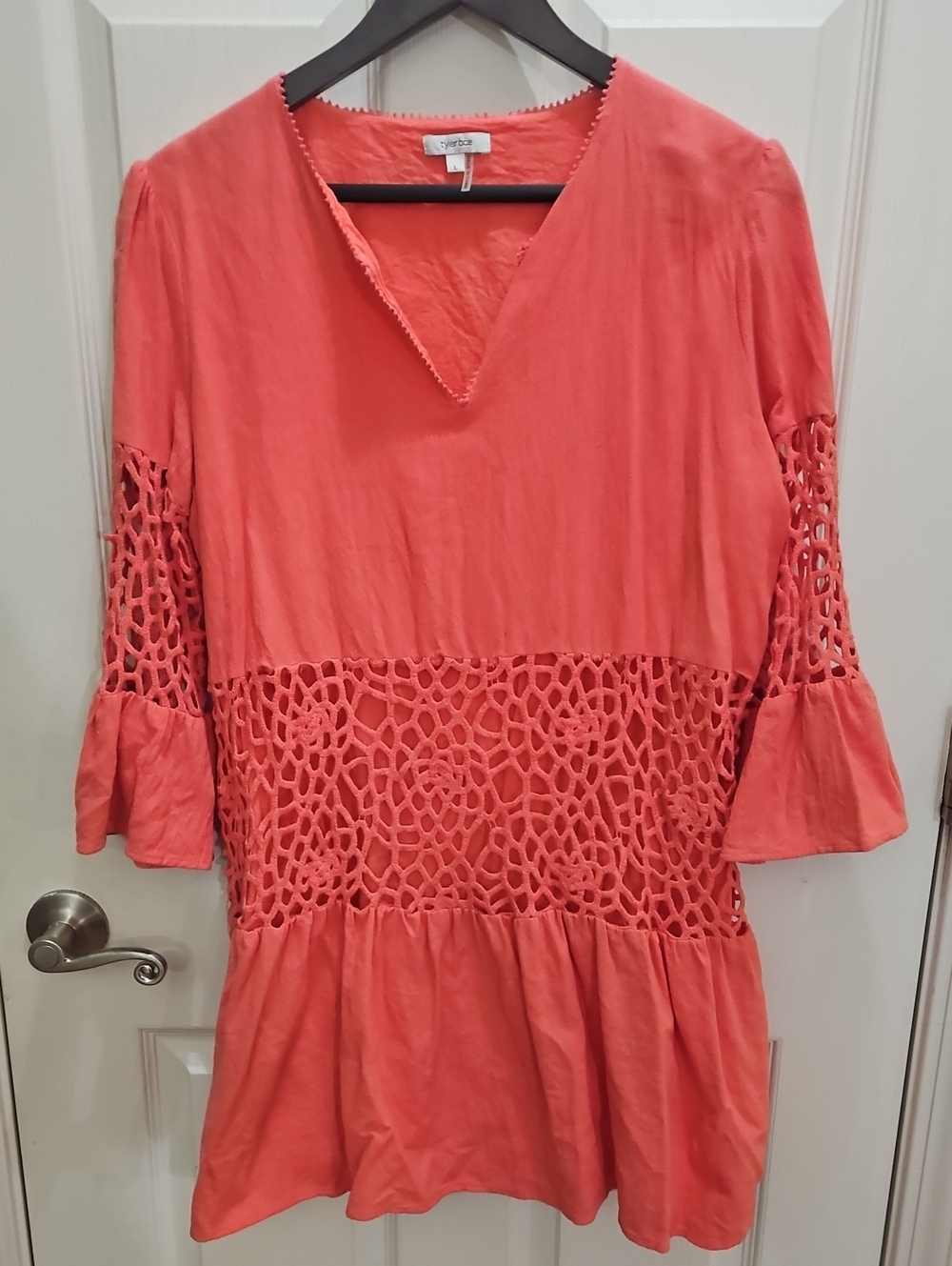 Tyler Boe Coral Open Crochet Lace Peplum Tunic Top Sz Lg